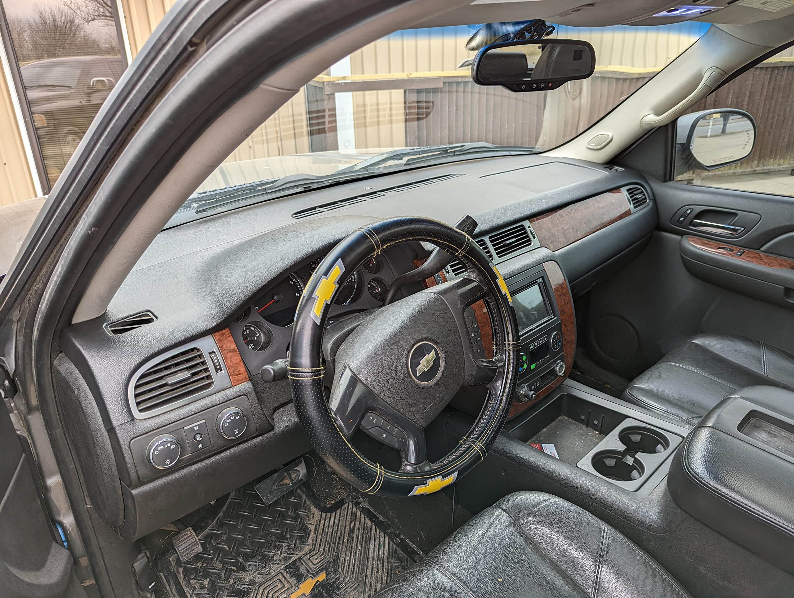 DashSkin Dash Cover Compatible with 2007-2014 Chevy Tahoe Suburban Avalanche & GMC Yukon & Yukon XL Without Speaker Holes in Black - Hard Molded Plastic Dashboard Cap - Image 3